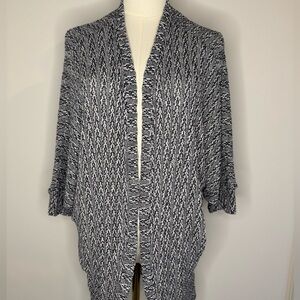LuLaRoe Navy and White Open-Front Cocoon Cardigan